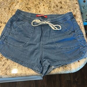 Denim union Bay shorts, size medium